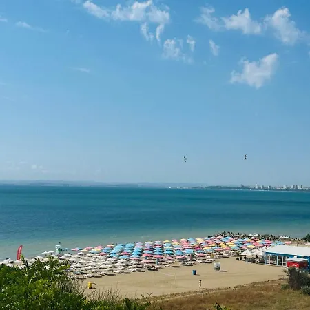 Apartment Coastal Vibes By Flat Mаnаger *