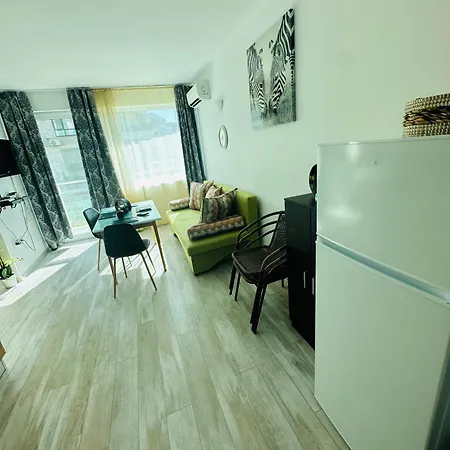 Coastal Vibes By Flat Mаnаger Apartment *