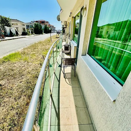 Coastal Vibes By Flat Mаnаger Apartment